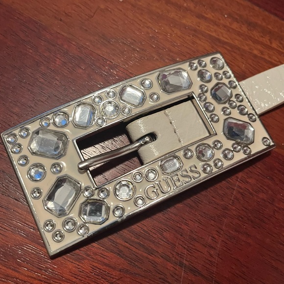 White Bling GUESS Belt Size Medium - Picture 5 of 6